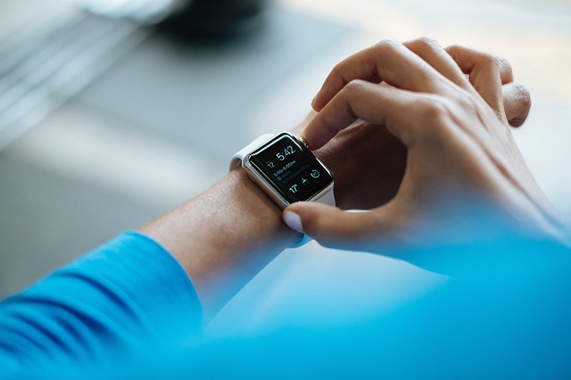 smartwatch pro dívky